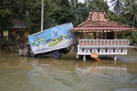 Cảnh ngập lụt tại Kaluthara, Sri Lanka ngày 26/5. (Nguồn: EPA/TTXVN)