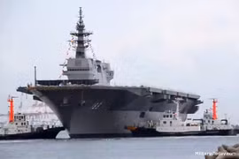Tàu sân bay trực thăng Izumo. (Nguồn: Military-Today.com)