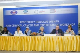 Ban tổ chức điều hành hội thảo. (Ảnh: Văn Điệp/TTXVN)