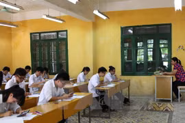 Thí sinh làm bài thi. (Ảnh: Quý Trung/TTXVN)