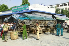 Hiện trường vụ tai nạn. (Ảnh: Nguyễn Văn Việt/TTXVN)