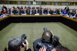 Một cuộc họp bàn về tái thống nhất đảo Cyprus. (Nguồn: AFP/TTXVN)