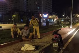 Đối tượng trộm chó lợi dụng trời nhá nhem bị cảnh sát giao thông tóm gọn. (Ảnh: Cơ quan chức năng cung cấp)