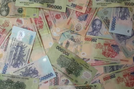 Đánh vào sự cả tin, hám lợi của nạn nhân, Lâm đăng thông tin đổi tiền giả với giá hời, lừa khách hàng gửi tiền rồi cắt liên lạc (Ảnh minh họa: Võ Phương/Vietnam+)