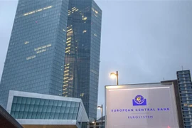 Tòa nhà trụ sở Ngân hàng Trung ương châu Âu (ECB) tại Frankfurt am Main, miền Tây Đức ngày 3/2/2022. (Ảnh: AFP/TTXVN)