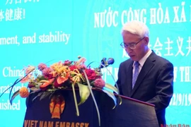 Đại sứ Phạm Sao Mai phát biểu ý kiến. (Nguồn: Nhandan.vn)