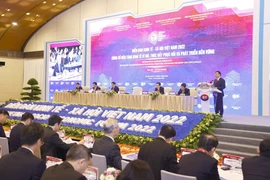 Diễn đàn Kinh tế-Xã hội Việt Nam 2022 bàn về củng cố kinh tế vĩ mô