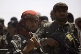 Các thành viên SDF. (Ảnh AFP/TTXVN)