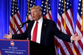 Tổng thống đắc cử Mỹ Donald Trump phát biểu trong cuộc họp báo ở New York ngày 11/1 vừa qua. (Ảnh: AFP/TTXVN)