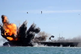 Một cuộc tập trận của quân đội Iran. (Ảnh: AFP/TTXVN)