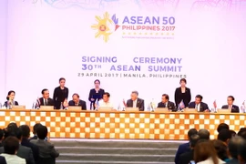 Hội nghị Cấp cao ASEAN lần thứ 30 tại thủ đô Manila, Philippines. (Ảnh: Thống Nhất/TTXVN)