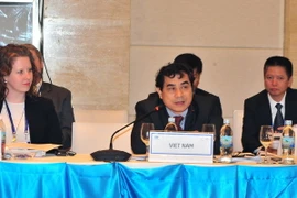 Đại biểu Việt Nam tham dự phiên họp. (Ảnh: Nguyễn Khang/TTXVN)