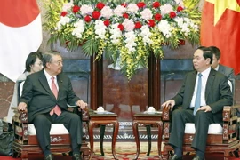 Chủ tịch nước Trần Đại Quang tiếp Ngài Oshima Tadamori, Chủ tịch Hạ viện Nhật Bản đang ở thăm chính thức Việt Nam. (Ảnh: Nhan Sáng/TTXVN) 