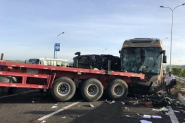 Hiện trường vụ tai nạn. (Ảnh: Lê Xuân/TTXVN)