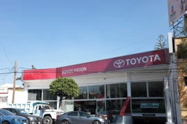  Bên ngoài một công ty Toyota ở Mexico City ngày 5/1 vừa qua. (Ảnh: EPA/TTXVN)