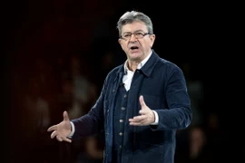 Ứng cử viên Jean-Luc Melenchon trong chiến dịch vận động tranh cử ở Rennes, miền Tây Pháp ngày 26/3 vừa qua. (Ảnh: AFP/TTXVN)