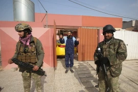 Lực lượng Iraq giành quyền kiểm soát Al-Intisar, phía đông của thành phố Mosul ngày 31/12/2016. (Ảnh: AFP/TTXVN)