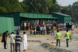 Điều tra tại nơi diễn ra vụ đánh bom liều chết. (Nguồn: AFP)