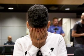 Nghi phạm mới bị bắt giữ Ilyas Berrouh tại Tòa án quận ở Turku ngày 22/8 vừa qua. (Ảnh: AFP/TTXVN)