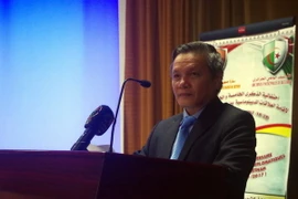 Đại sứ Việt Nam tại Algeria Phạm Quốc Trụ phát biểu khai mạc. (Ảnh: Lê Quang Trường/TTXVN)