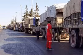 Đoàn xe cứu trợ Syria. (Nguồn: EPA)