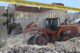 Hiện trường vụ đánh bom ở Mogadishu ngày 2/1. (Nguồn: THX/TTXVN)