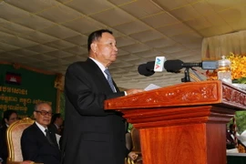 Chủ tịch Thượng viện Campuchia Samdech Say Chhum phát biểu tại Lễ khánh thành Tượng đài. (Ảnh Trí Dũng/TTXVN)