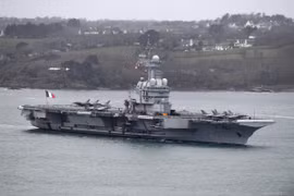 Tàu sân bay Charles de Gaulle. (Ảnh: AFP/TTXVN)