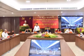 Đồng chí Nguyễn Đức Chung, Ủy viên Trung ương Đảng, Phó Bí thư Thành ủy, Chủ tịch UBND thành phố Hà Nội phát biểu. (Ảnh: Văn Điệp/TTXVN)