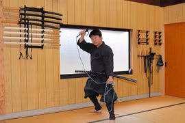 Genichi Mitsuhashi trong khóa học. 