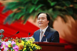 Bộ trưởng Bộ Giáo dục và Đào tạo Phùng Xuân Nhạ tham luận tại Đại hội Đảng toàn quốc lần thứ XIII. (Ảnh: TTXVN)