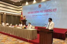 Lãnh đạo Bộ, ngành thông tin tại phiên Họp báo do Văn phòng Chính phủ tổ chức ngày 2/10. (Ảnh: Đức Duy/Vietnam+)