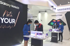 Xuất khẩu điện thoại và linh kiện tăng 19,4% so với cùng kỳ năm trước. (Ảnh: Đức Duy/Vietnam+) 