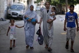 Tuyển Algeria và FAF dành 100.000 USD cho trẻ em Palestine