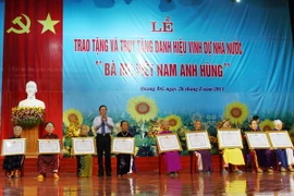 405 mẹ ở Bến Tre nhận danh hiệu “Bà mẹ Việt Nam anh hùng” 
