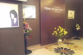 Trả nghiệp cho hội họa: Trịnh Tú Emotion - Nhẹ như là... cảm xúc
