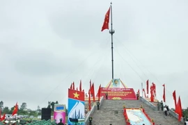 Quảng Trị: Tổ chức Lễ thượng cờ Thống nhất non sông