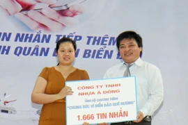 Quyên góp hơn 20 tỷ đồng chung sức vì biển đảo quê hương