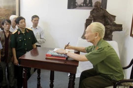 Hội thảo Tướng Võ Nguyên Giáp - Chiến thắng Điện Biên Phủ