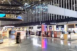 Hành khách tại sân bay Sheremetyevo. (Nguồn: moodiedavittreport.com)