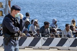 Lãnh đạo Liên hợp quốc, EU đến Địa Trung Hải sau thảm kịch nhập cư