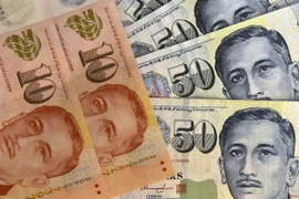 Singapore bác tin dùng quỹ dự trữ ngoại tệ để giữ giá đồng nội tệ