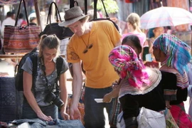 Lượng khách quốc tế đến Việt Nam trong tháng 3 giảm 10,4%