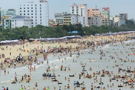 Sầm Sơn thực hiện 9 có, 9 không trong Mùa du lịch biển 2015