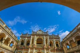 Dinh Hoàng A Tưởng tọa lạc ở ngay trung tâm của thị trấn Bắc Hà, tỉnh Lào Cai. (Ảnh: Minh Sơn/Vietnam+)