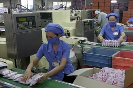 Ngân hàng đôn đáo lo giải phóng dòng tiền đang "ứ đọng" 