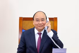 Thủ tướng Nguyễn Xuân Phúc điện đàm với Thủ tướng Australia Scott Morrison. (Ảnh: Thống Nhất/TTXVN)