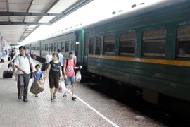 Lỗ chạy tàu, đường sắt mong được trợ giá như xe buýt 