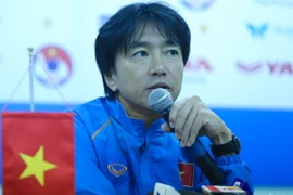 HLV Miura: Cầu thủ phải quen với giáo án nặng ở Olympic Việt Nam