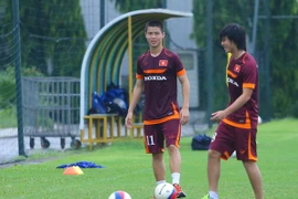 Duy Mạnh, Tuấn Anh trở lại sẽ tiếp thêm sức mạnh cho tuyến giữa U23 Việt Nam. (Ảnh: Minh Chiến/Vietnam+)